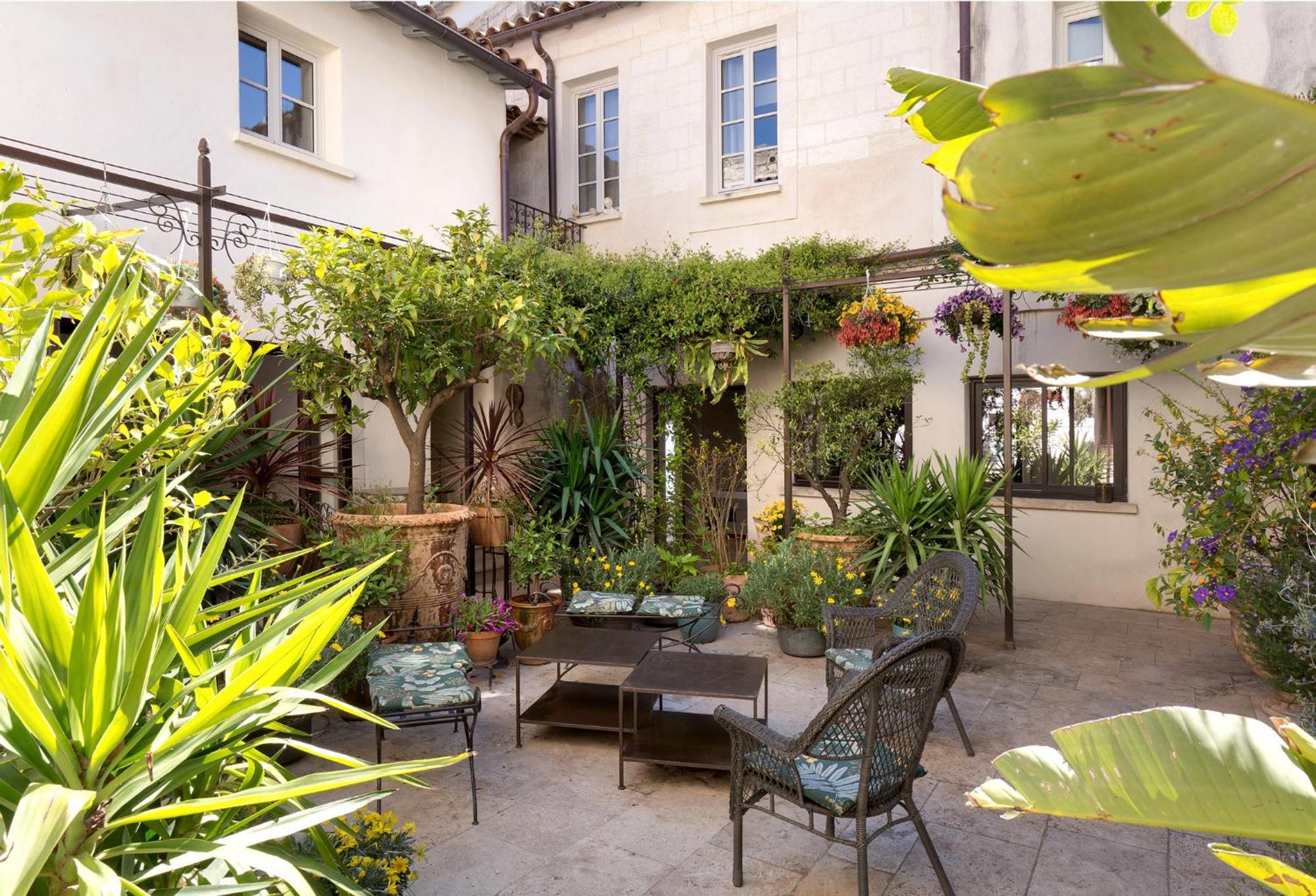La Maison Des Augustins 4 Stars Spa Et Fitness Avignon Szoba fotó