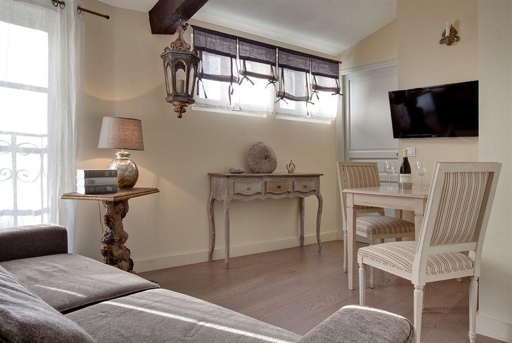 La Maison Des Augustins 4 Stars Spa Et Fitness Avignon Kültér fotó
