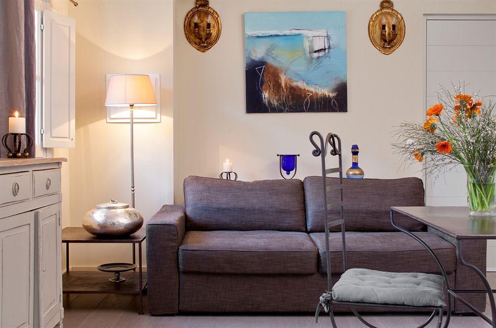 La Maison Des Augustins 4 Stars Spa Et Fitness Avignon Kültér fotó